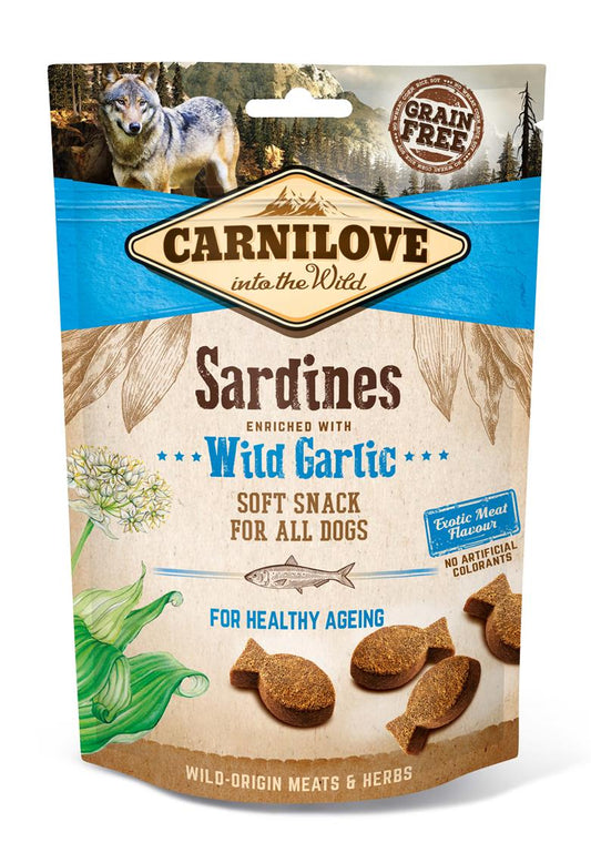 Carnilove Dog Soft Snack Sardines with Wild Garlic package featuring exotic meat flavor suitable for all dogs.