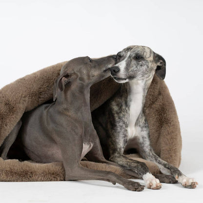 Woofstuff Kuschelschlafsack Fluffy, Taupe